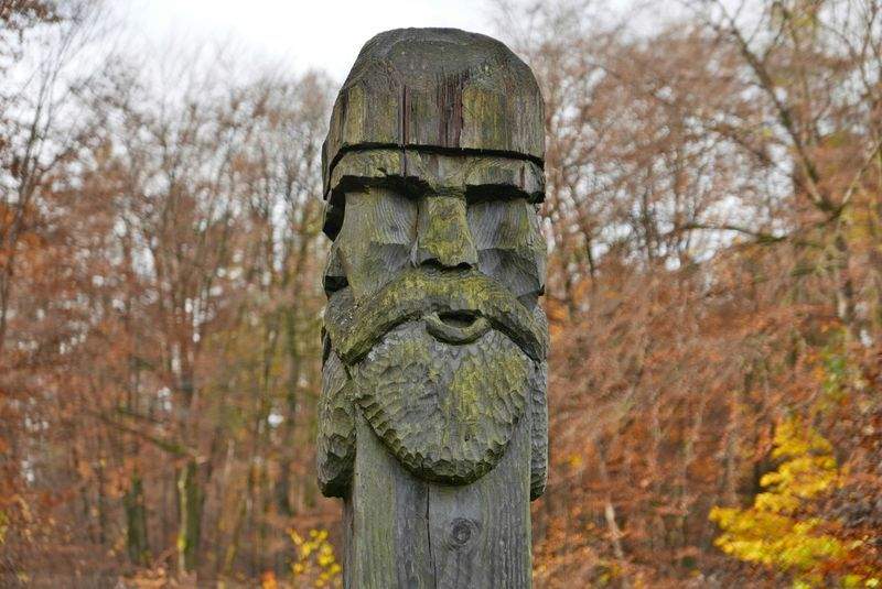 Holzschnitzereien nach Maß